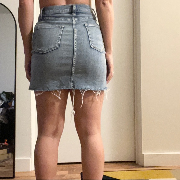 Aritzia Jean Skirt - Picture 3 of 3